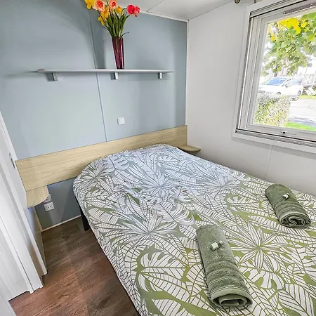 Mobile Eden Holiday home *